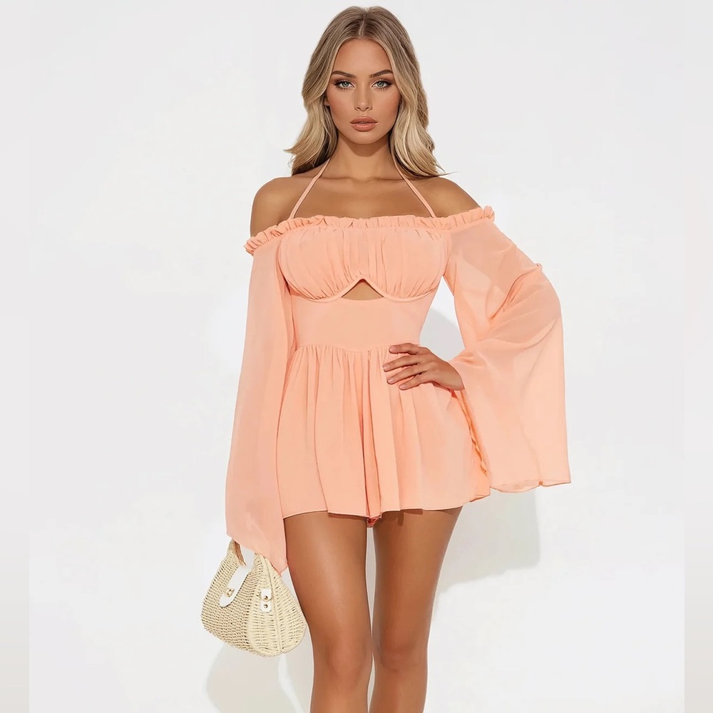 Dreaming Of Sunny Days Romper - Coral